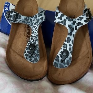Birkenstock Gizeh sandals